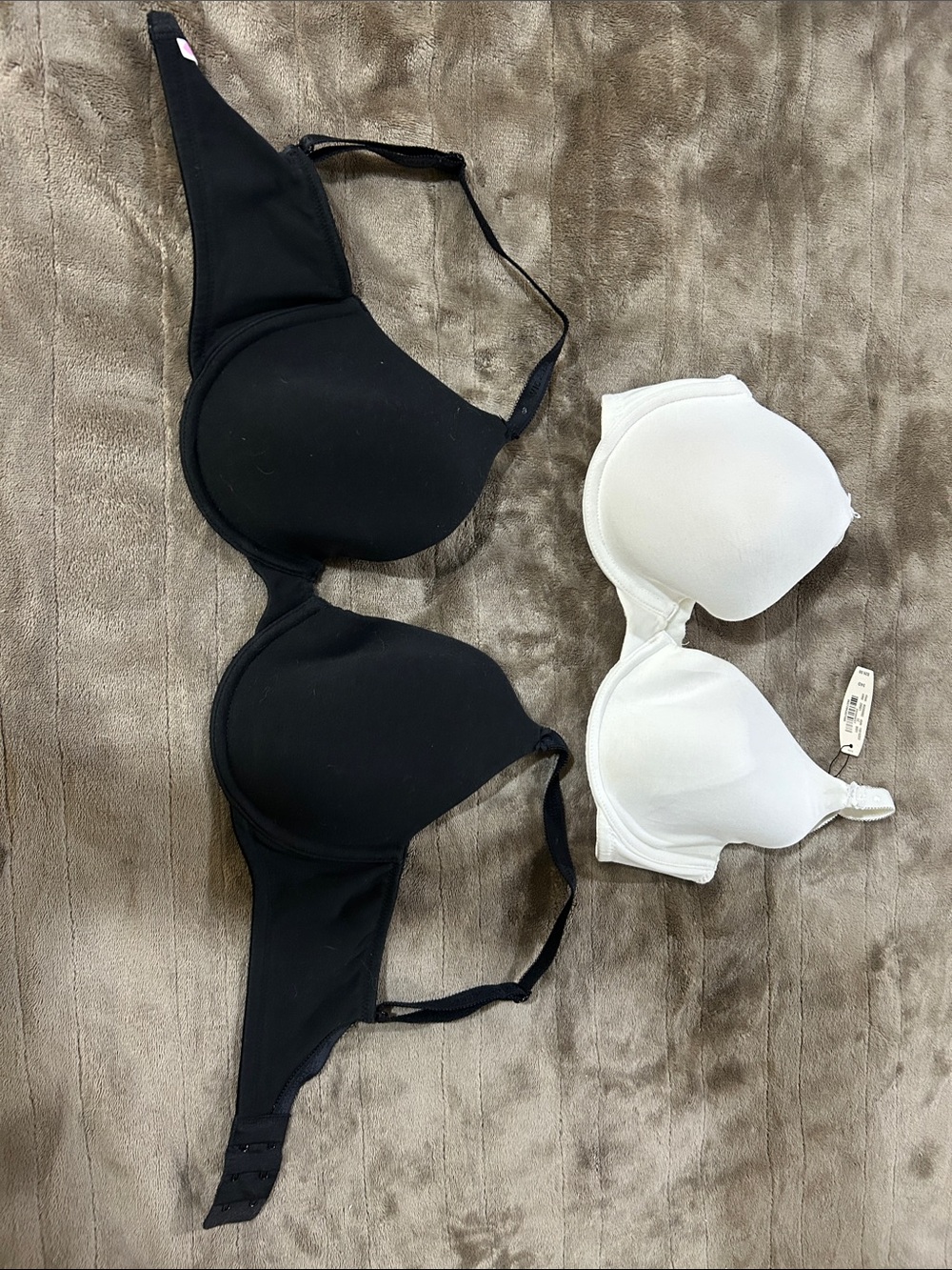 Victoria's Secret Black and White Cotton Bras, set of 2